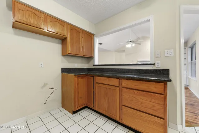 $259,900 | 552 Hanauma Court, Diamondhead, MS 39525