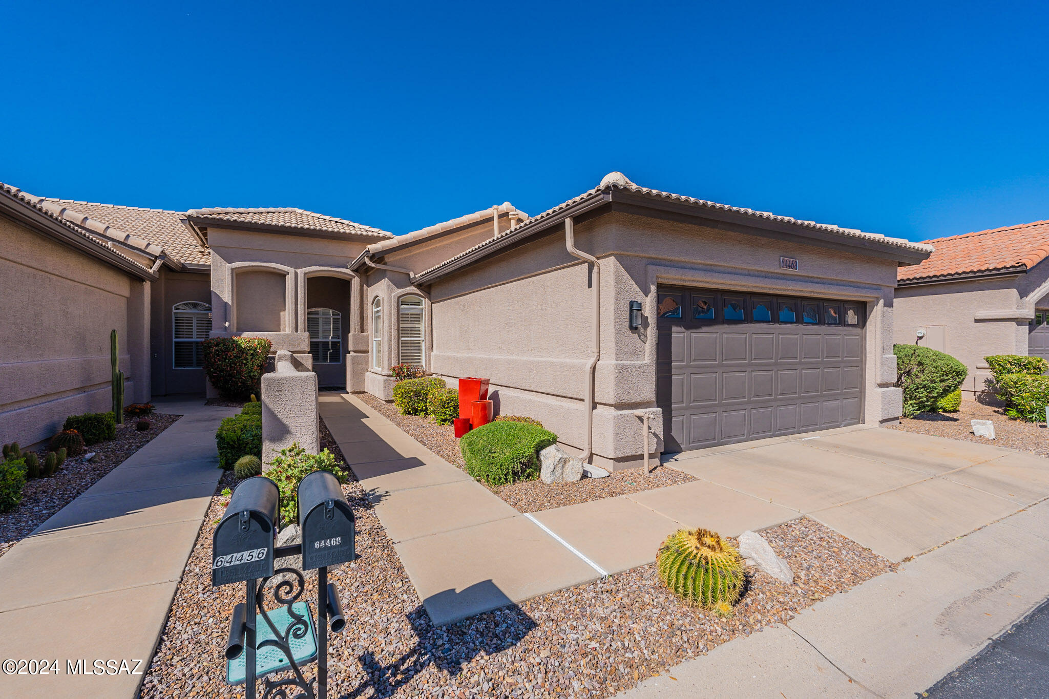 64468 East Wind Ridge Circle Tucson, AZ 85739 - Photo 8 of 40