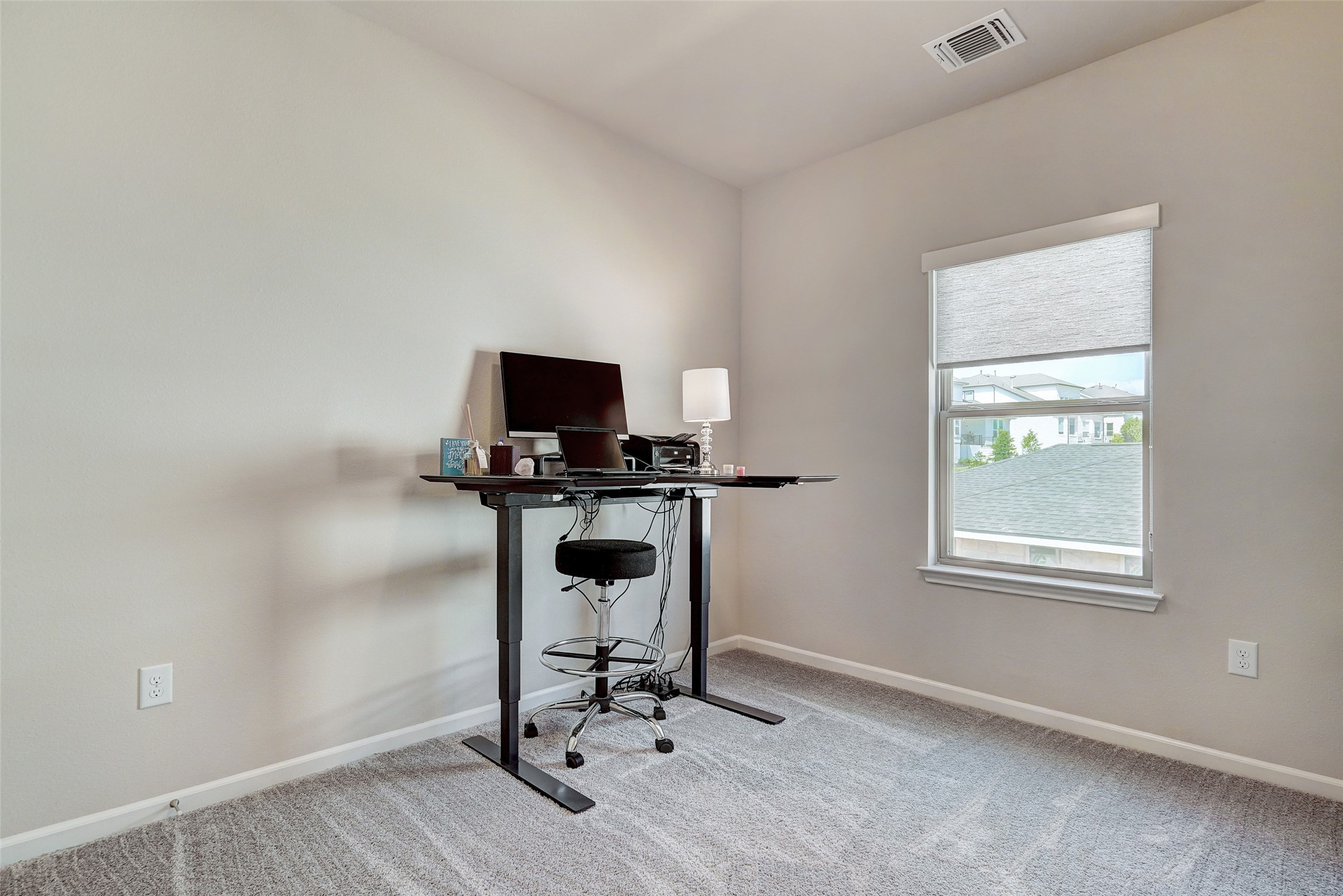 720 Rawson Bend Austin, TX 78738 - Photo 27 of 39 Office space with light carpet