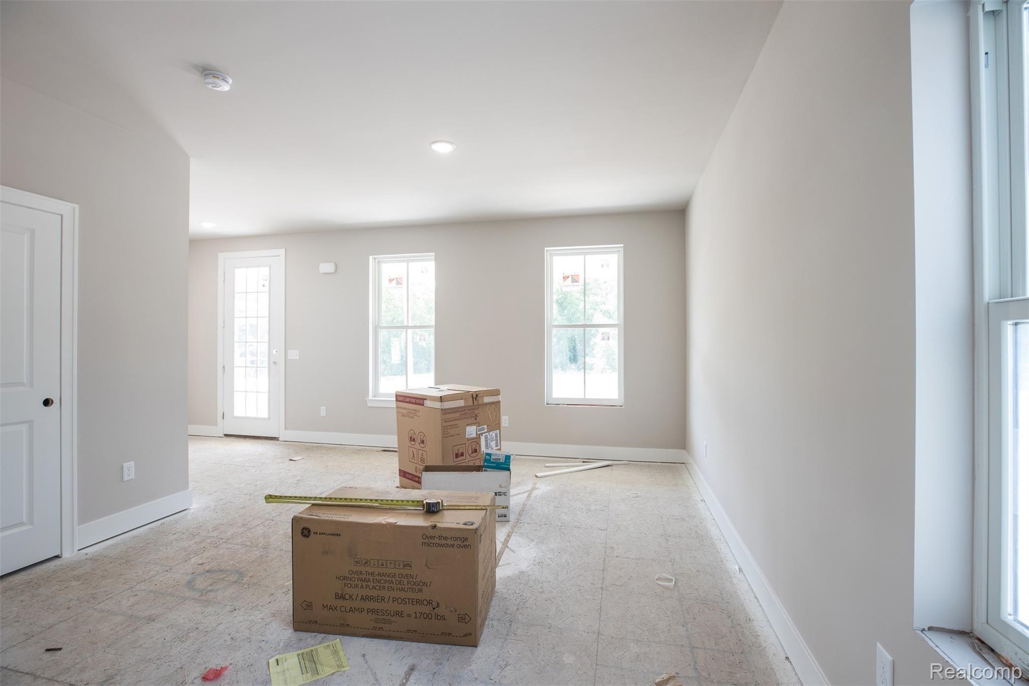 841 Ridge Road South Canton, MI 48188 - Photo 11 of 32 XA9A0009.jpg