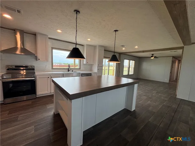 $429,900 | 4929 Bronco Ridge, San Marcos, TX 78666