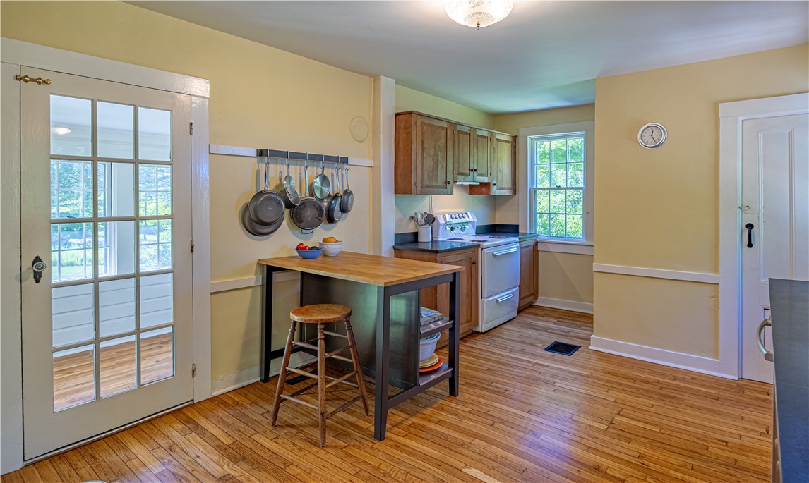 123 Foster Center Road Foster, RI 02825 - Photo 15 of 35