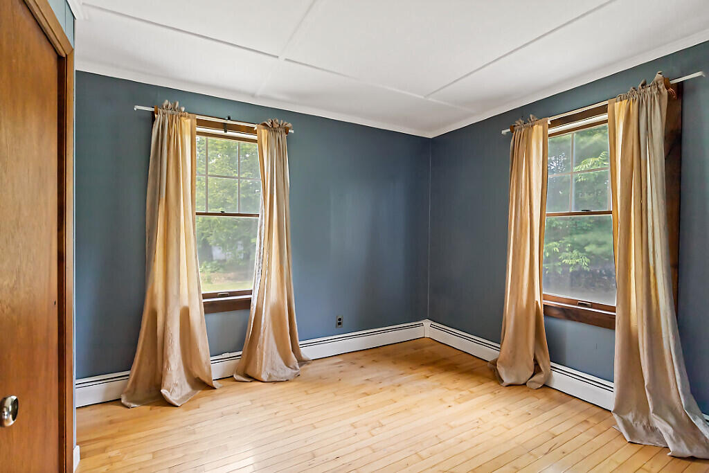 8 Paul Street Waterville, ME 04901 - Photo 23 of 48 23_BP5A0690_DxO_mls