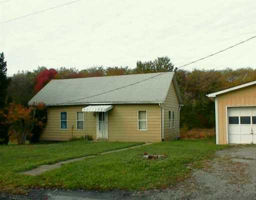 204 Troutman Road Chicora, PA 16025 - Photo 1 of 6