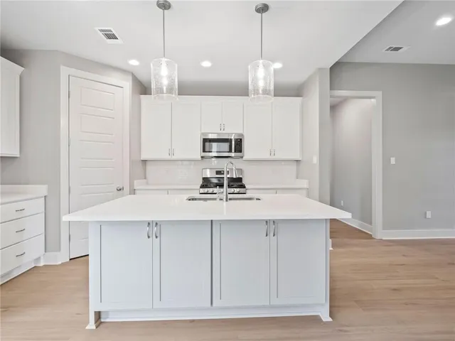 $374,900 | 72694 Robindale Drive, Covington, LA 70435