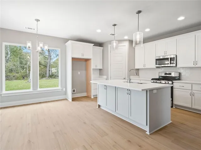 $374,900 | 72694 Robindale Drive, Covington, LA 70435