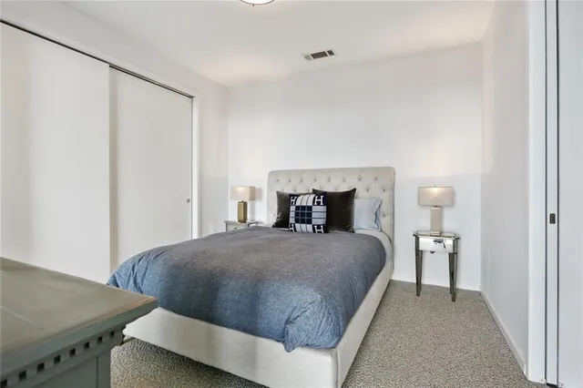 $520,000 | 45 Ivan Allen Jr Boulevard Northwest, Unit 2203, Atlanta, GA 30308