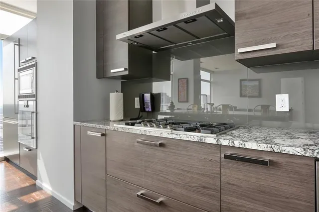 $520,000 | 45 Ivan Allen Jr Boulevard Northwest, Unit 2203, Atlanta, GA 30308