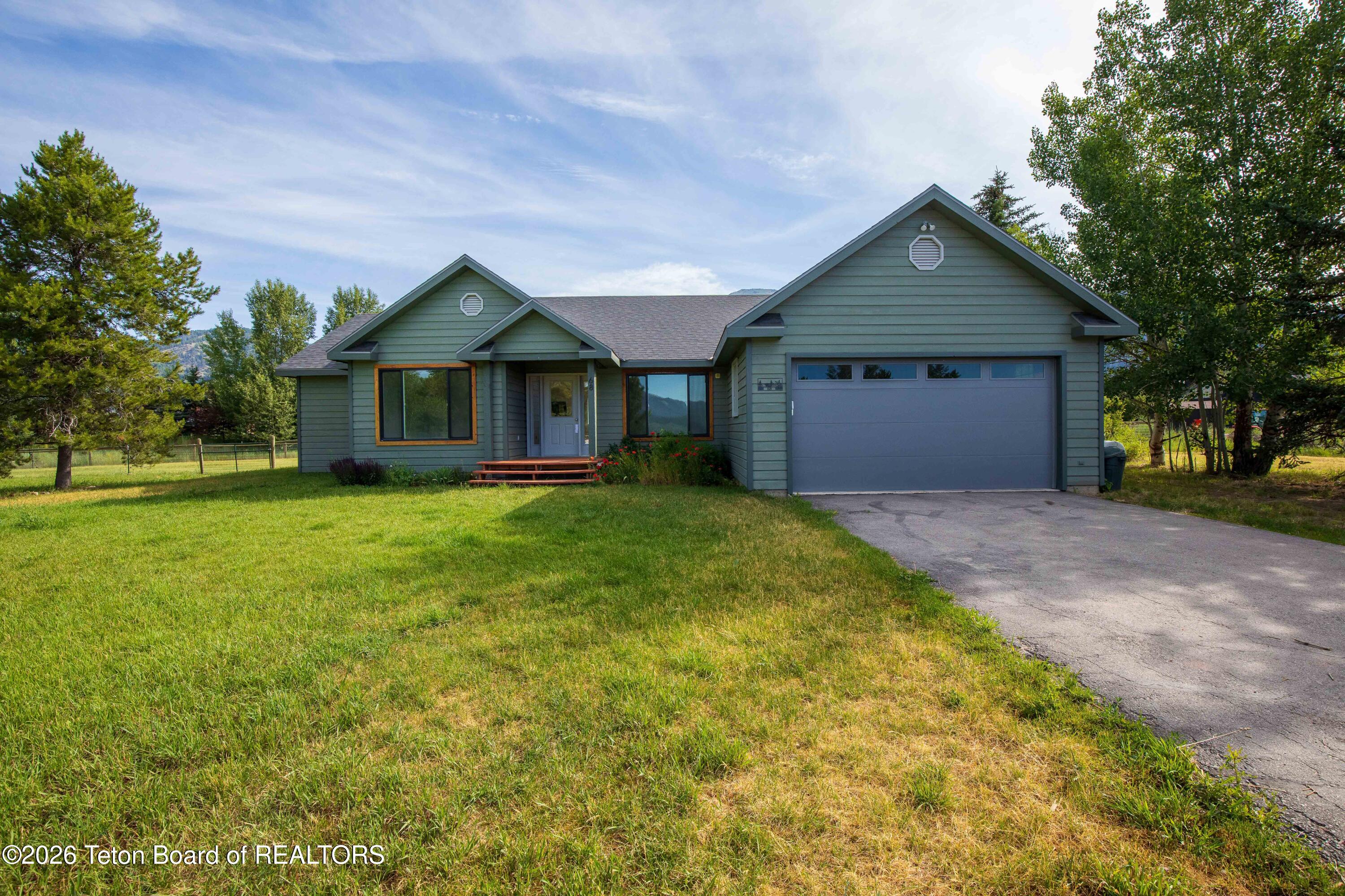 68 Kelly Lane Alpine, WY 83128 - Photo 2 of 46 68 Kelly Ln IMG_3578