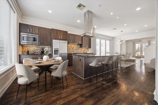 $4,500 | 1012 Stanford Street, Houston, TX 77019