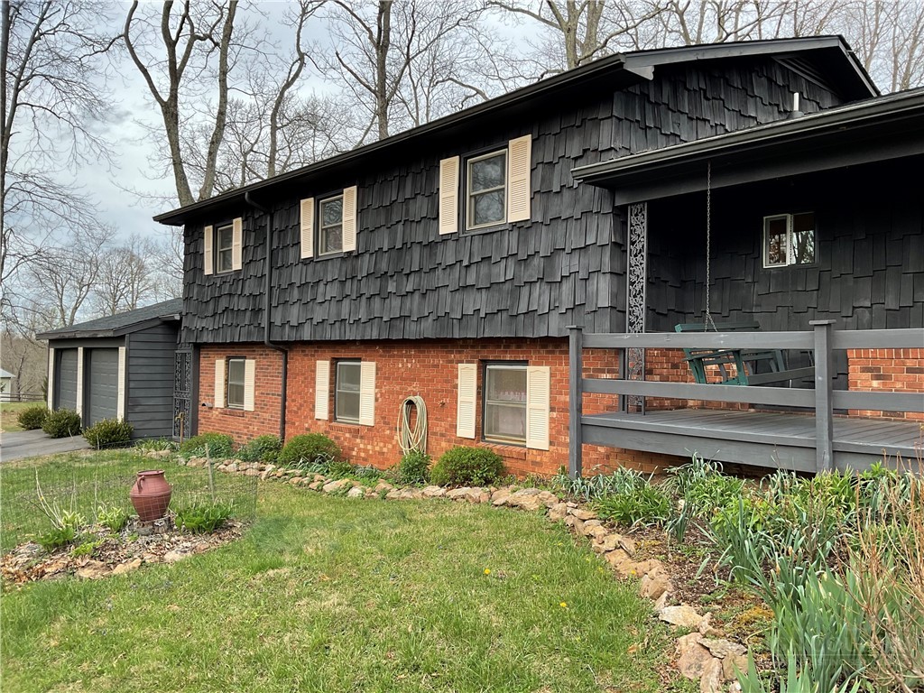 3162 Chestnut Grove Church Road Sparta, NC 28675 - Photo 4 of 48