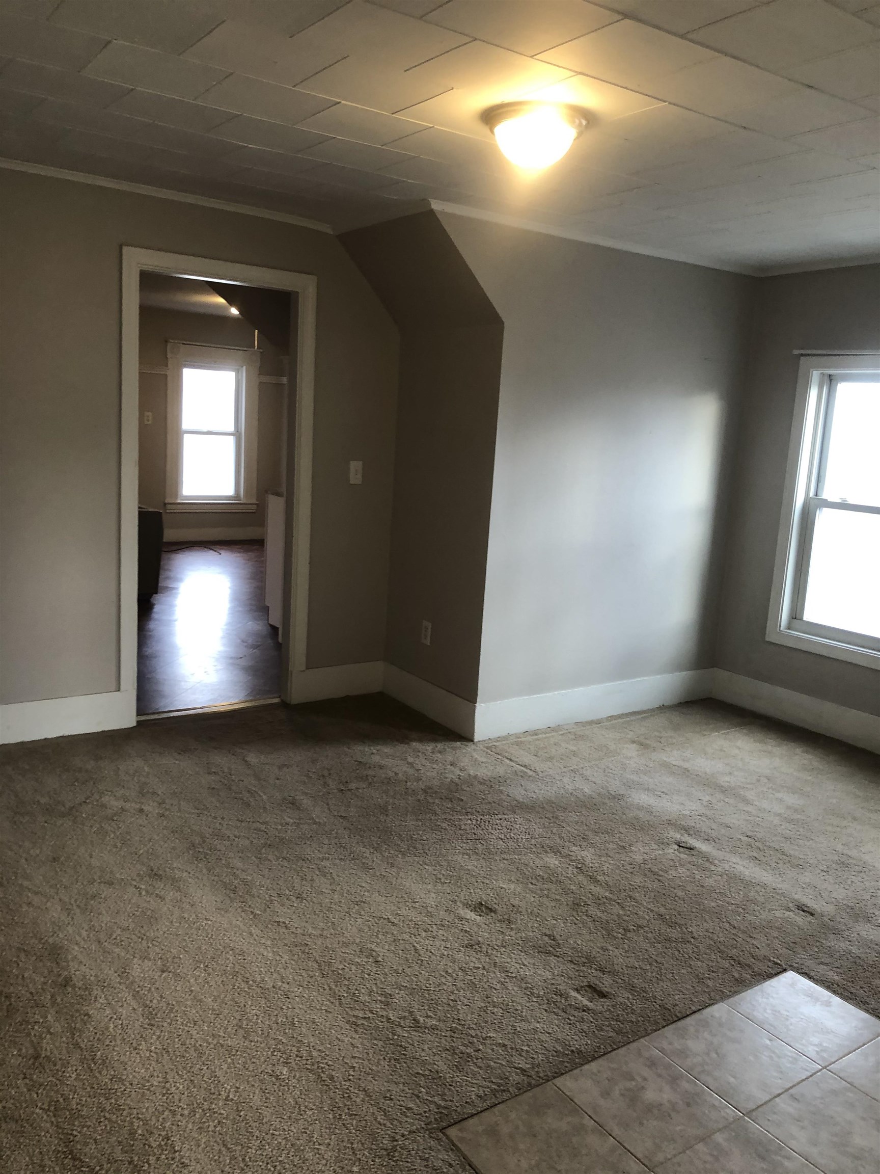 429 Cartier Street Manchester, NH 03102 - Photo 8 of 9