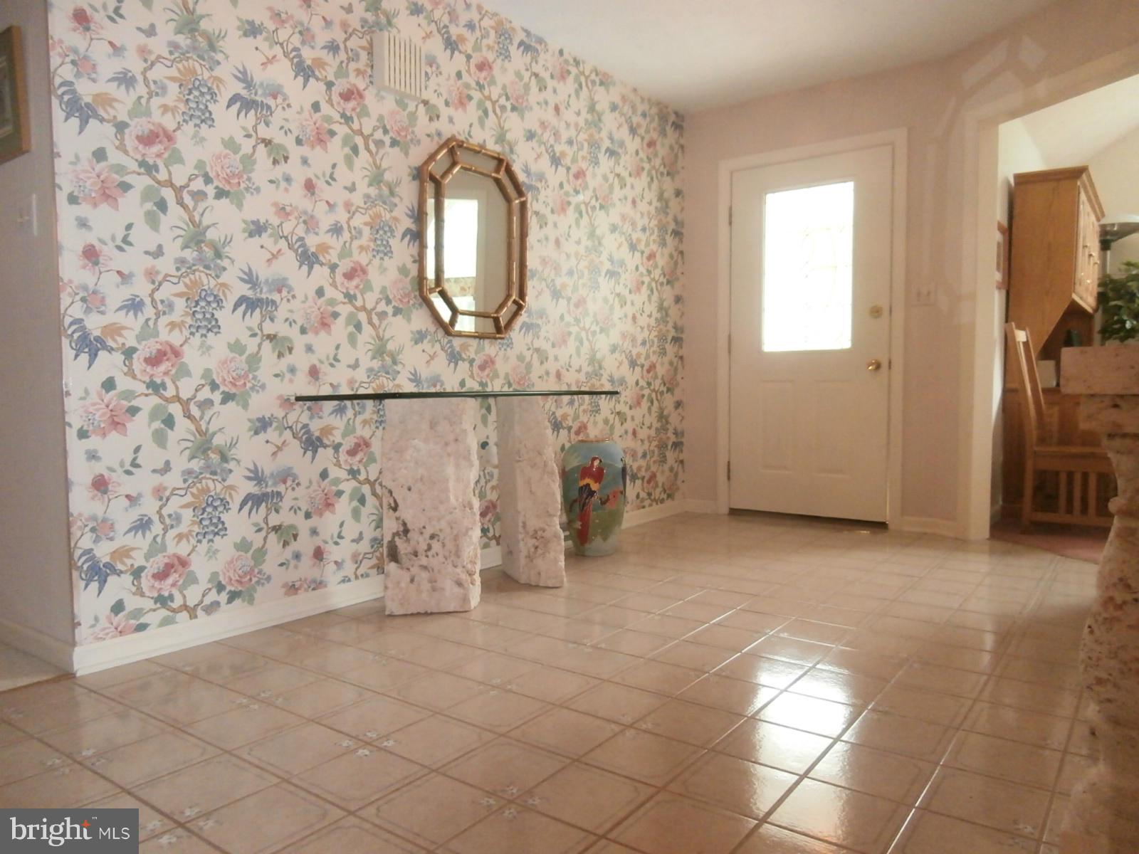 12507 Gramlich Road Southwest La Vale, MD 21502 - Photo 11 of 30 Foyer