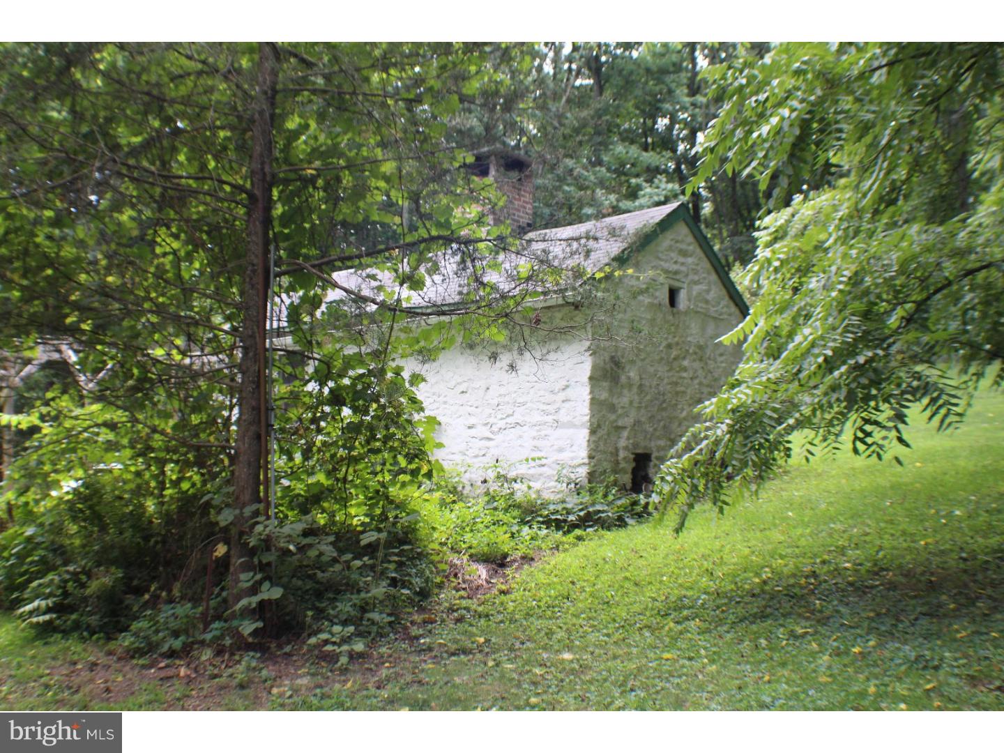 1260 Ritters Road Reading, PA 19606 - Photo 19 of 25 Gallery Image 19