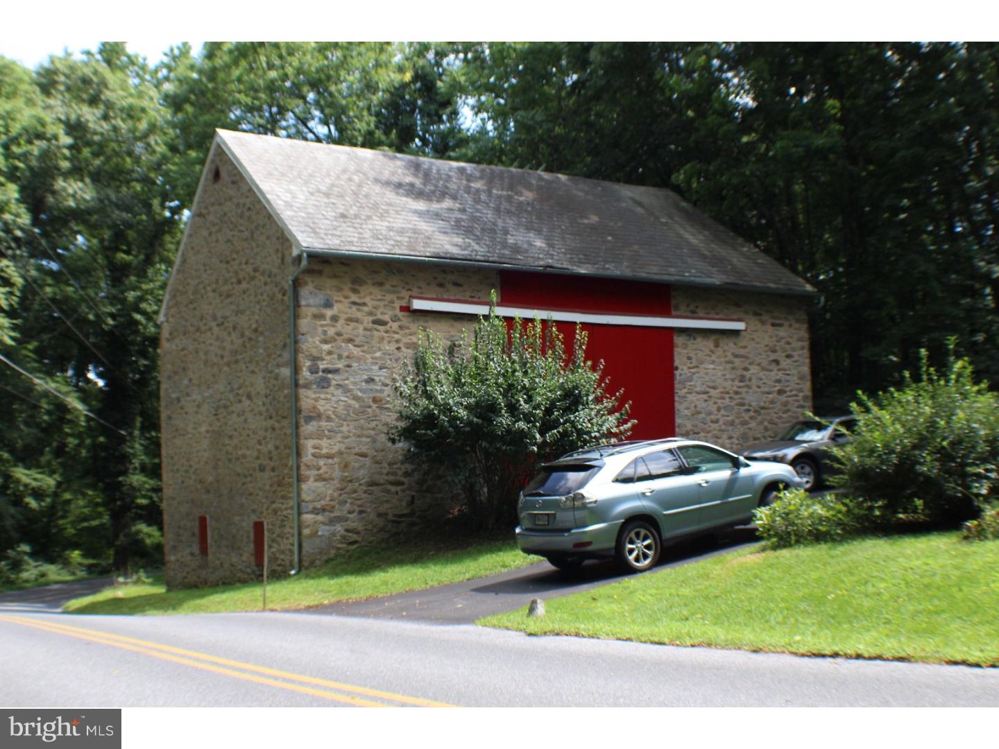 1260 Ritters Road Reading, PA 19606 - Photo 9 of 25 Gallery Image 9
