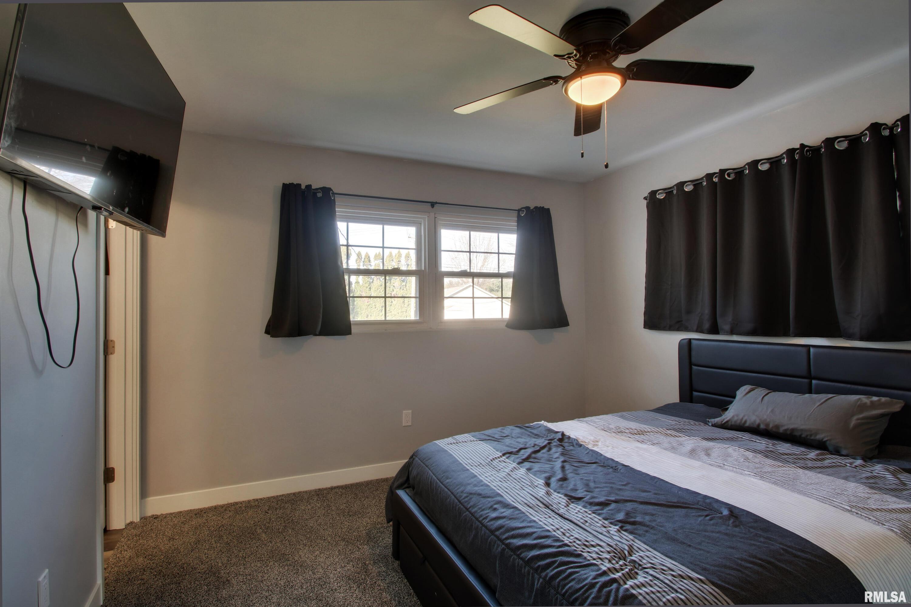 2901 Riverside Terrace Quincy, IL 62305 - Photo 14 of 27