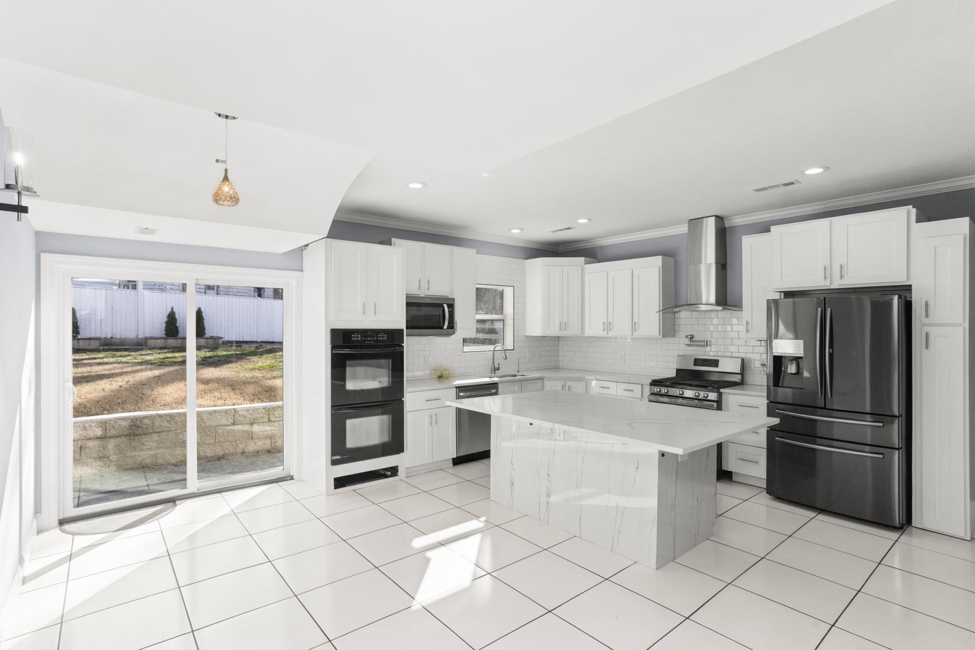 239 East Bledsoe Street Gallatin, TN 37066 - Photo 5 of 52