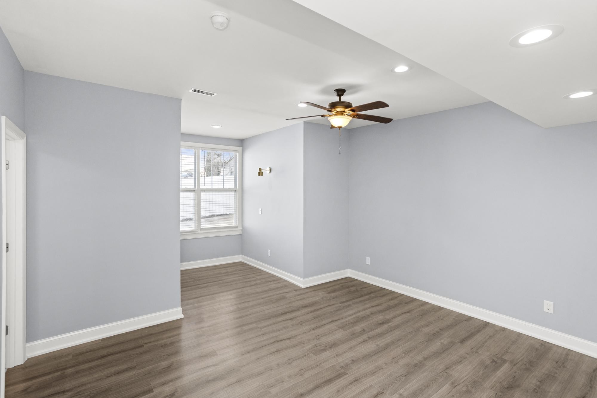 239 East Bledsoe Street Gallatin, TN 37066 - Photo 10 of 52