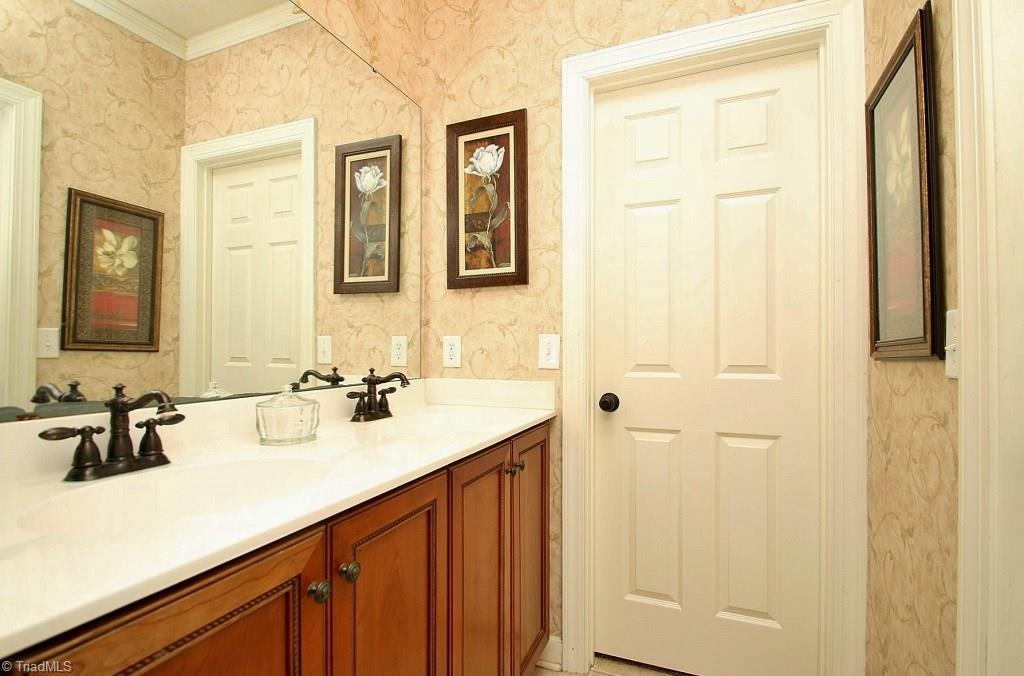 1900 Ridge Oaks Court Oak Ridge, NC 27310 - Photo 16 of 25