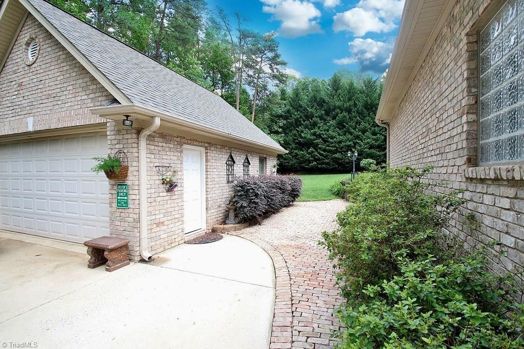 1900 Ridge Oaks Court Oak Ridge, NC 27310 - Photo 20 of 25