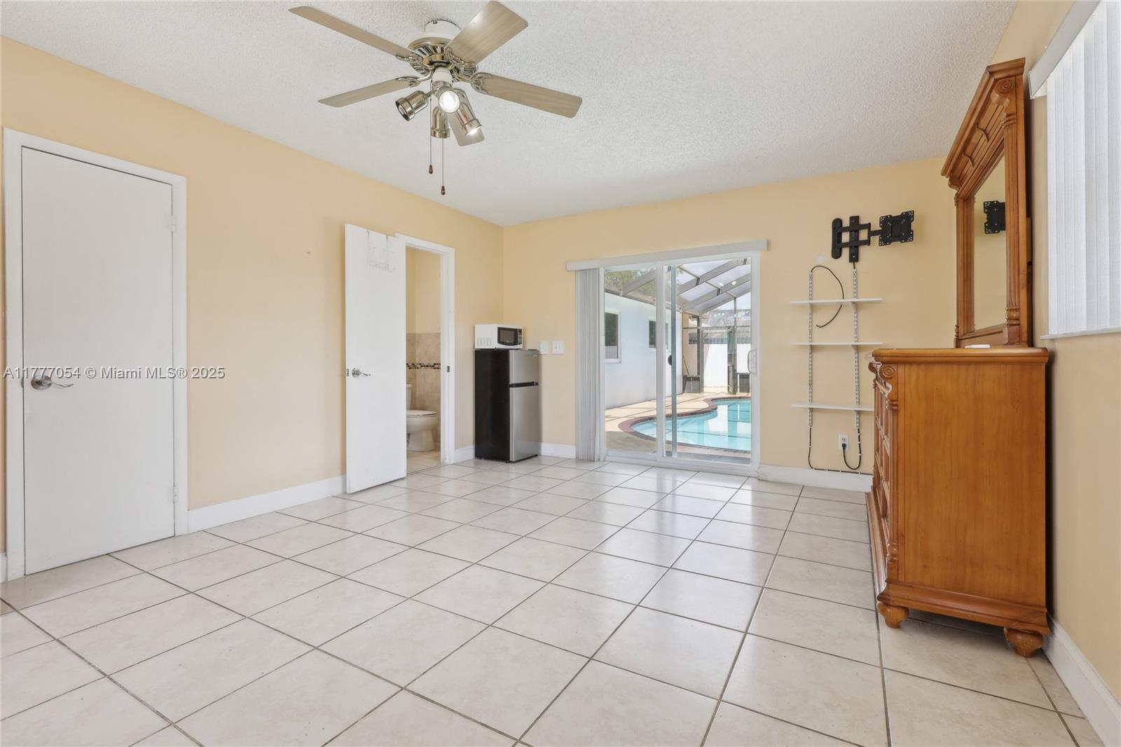 West Perrine Miami, FL 33157 - Photo 25 of 35