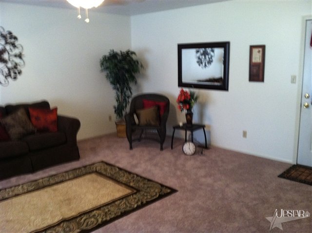 3940 Plymouth Road Fort Wayne, IN 46815 - Photo 12 of 28 Gallery Image 12
