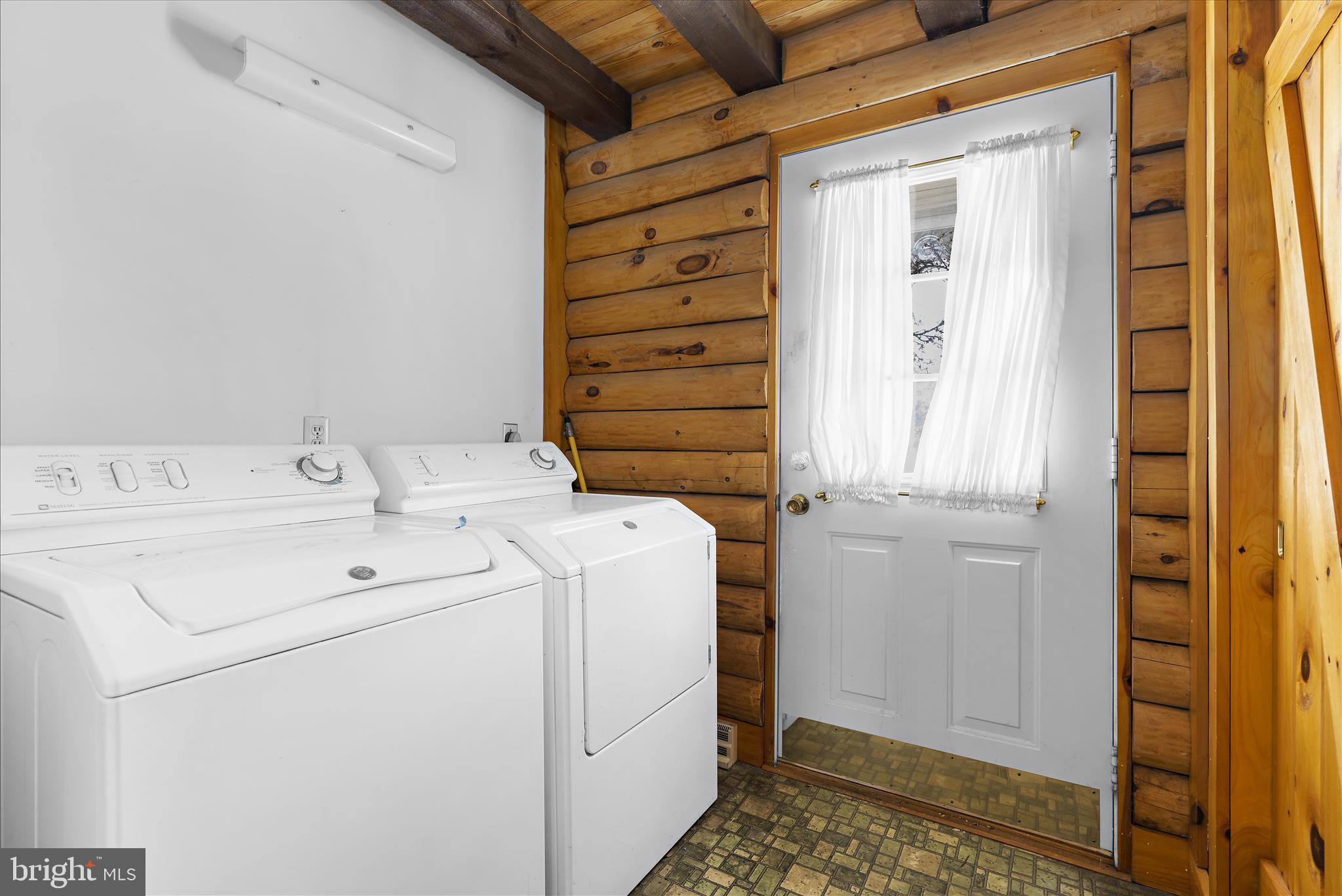 974 Telegraph Road Rising Sun, MD 21911 - Photo 13 of 61 a utility room with dryer and washer
