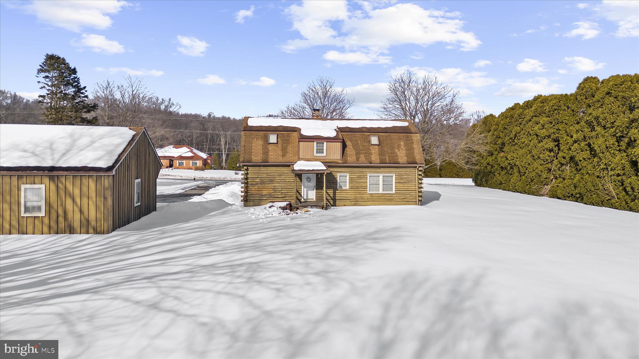 974 Telegraph Road Rising Sun, MD 21911 - Photo 35 of 61 a view of a terrace with wooden fence