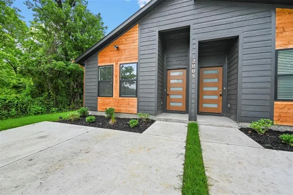 $1,475 | 2005 Bourland Street, Unit B, Greenville, TX 75401