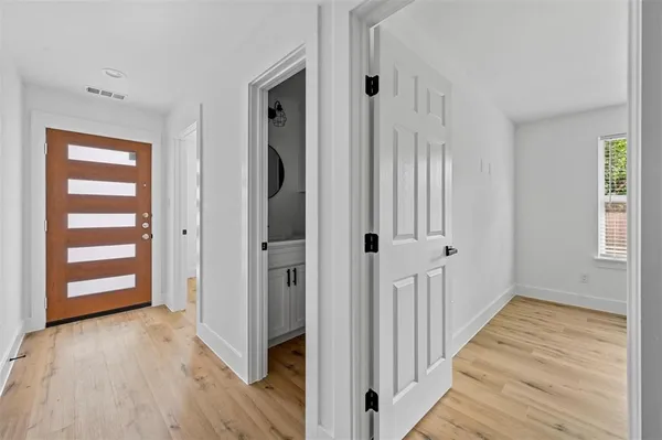 $1,475 | 2005 Bourland Street, Unit B, Greenville, TX 75401