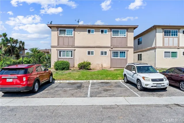 a car parked in front of a house