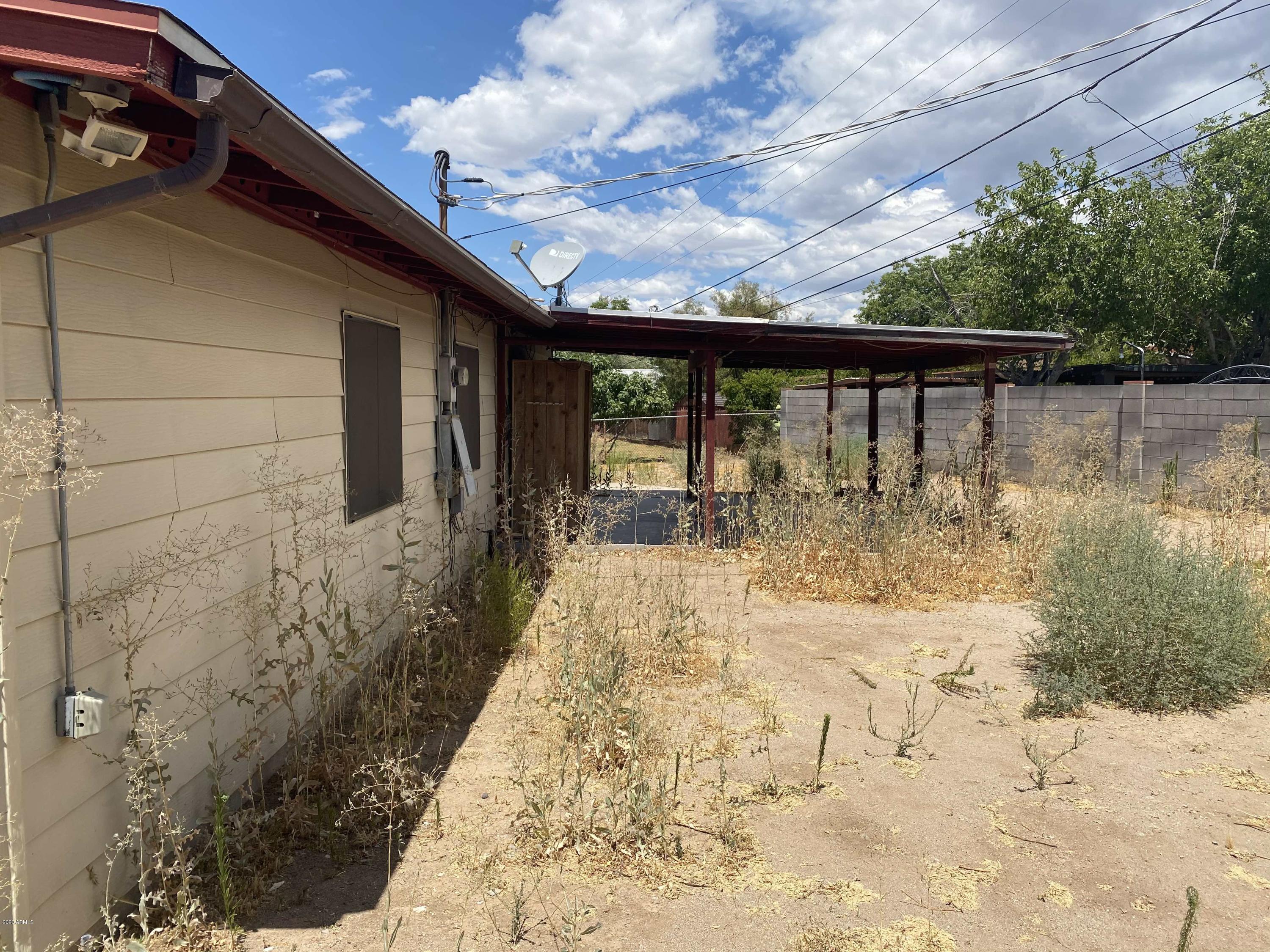 204 Hartford Road Kearny, AZ 85137 - Photo 15 of 24 Back 3