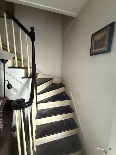 60 Capitol Avenue Meriden, CT 06451 - Photo 16 of 30 a view of entryway