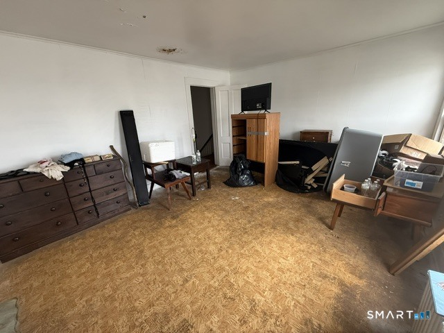60 Capitol Avenue Meriden, CT 06451 - Photo 21 of 30 a livingroom with workspace and a window