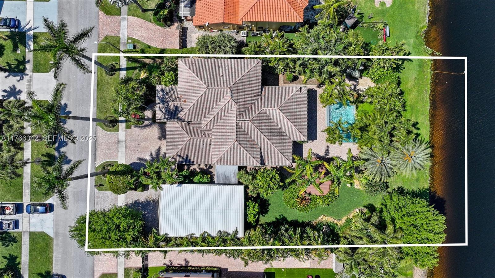 389 Oregon Lane Boca Raton, FL 33487 - Photo 77 of 85 Gallery Image 77
