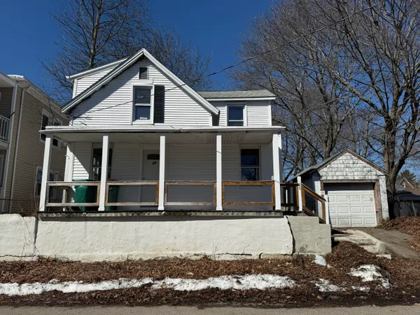 $349,900 | 28 Angell Street, Mansfield, MA 02048