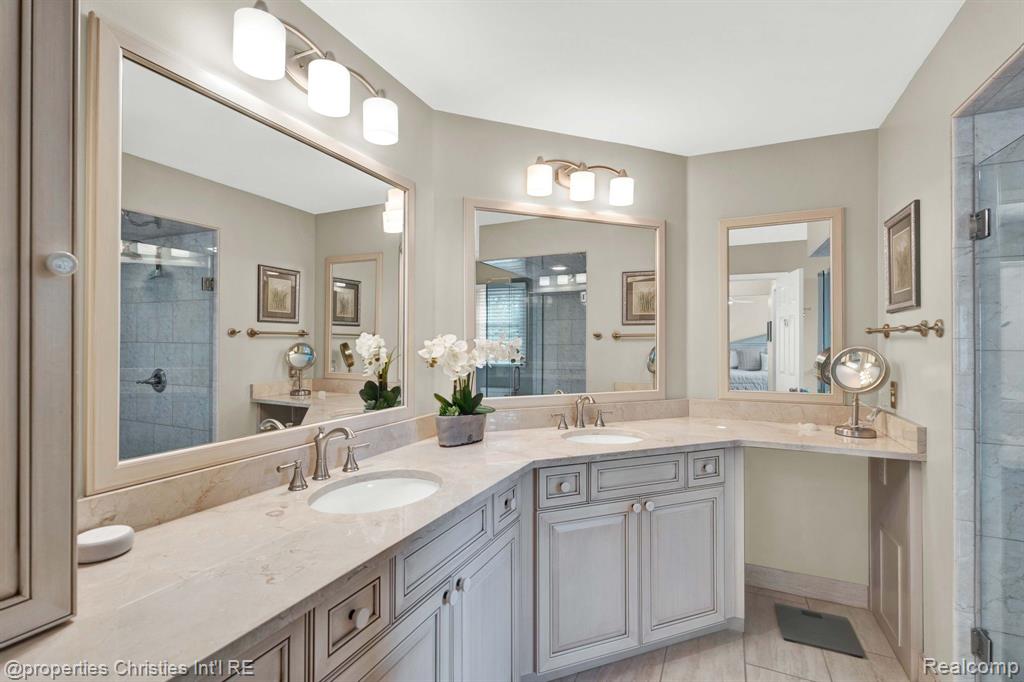 3198 Courtfield Drive Rochester Hills, MI 48309 - Photo 31 of 53