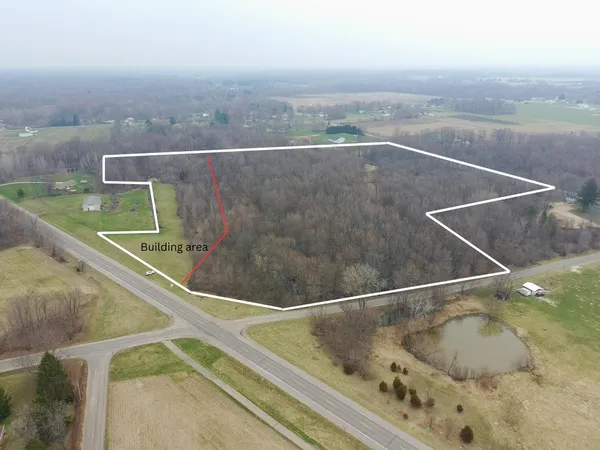 $219,000 | M-140, Watervliet, MI 49098