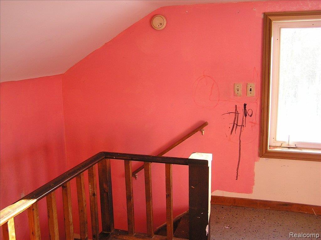 2132 Miller Road Memphis, MI 48041 - Photo 5 of 8 P1010016