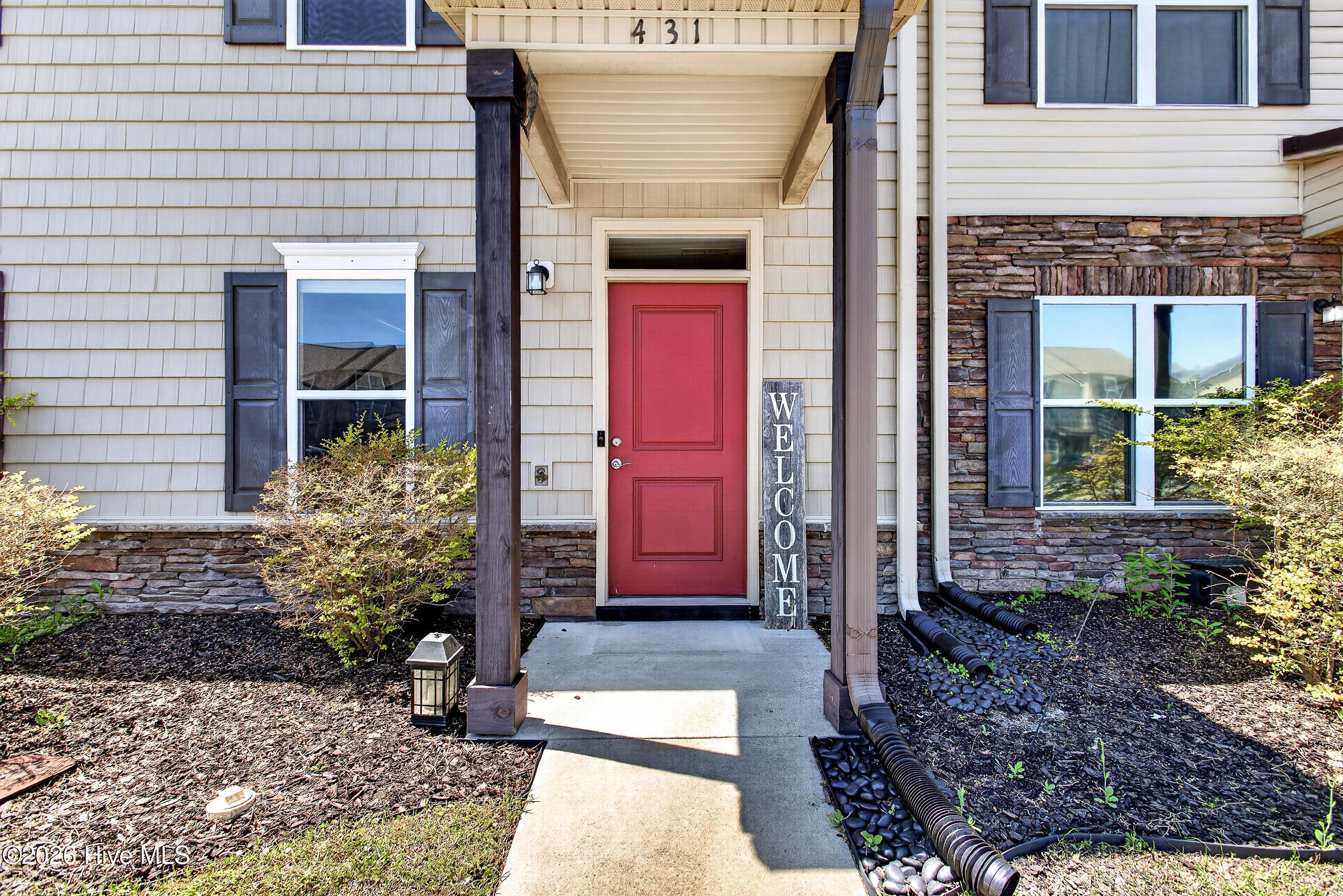 431 Sullivan Loop Road Midway Park, NC 28544 - Photo 2 of 22 04