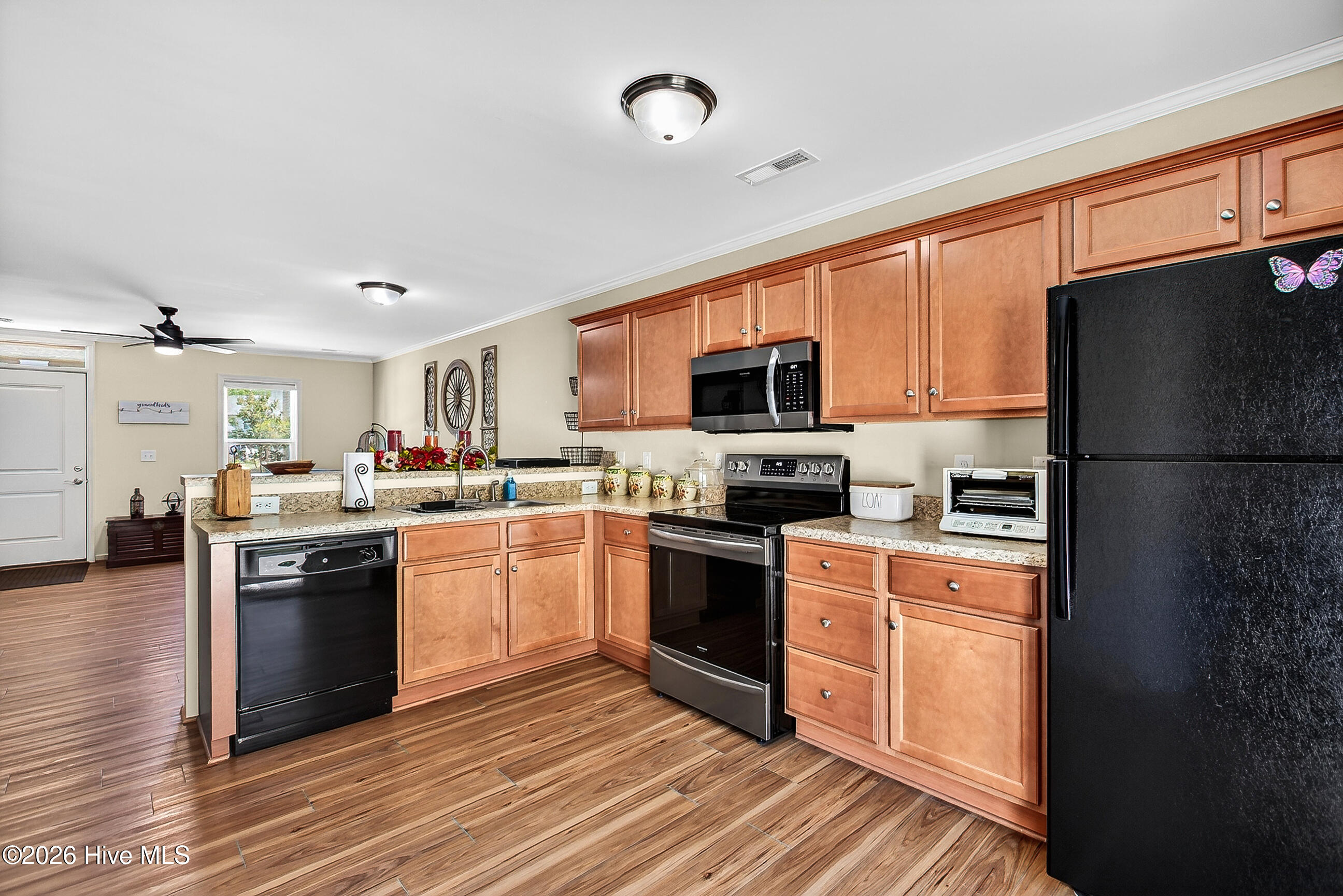 431 Sullivan Loop Road Midway Park, NC 28544 - Photo 8 of 22 10