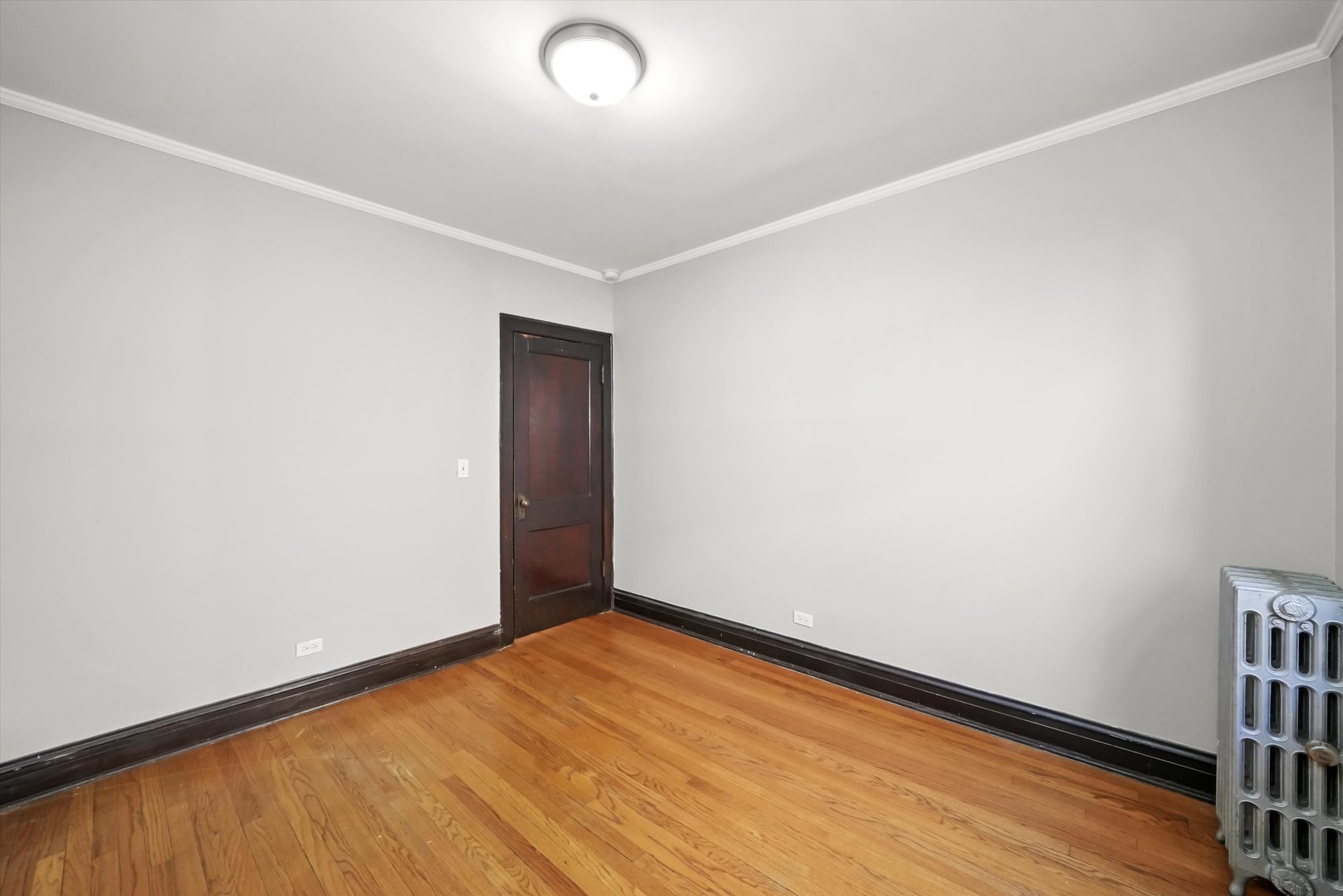 1925 B Grove Avenue, Unit 309 Berwyn, IL 60402 - Photo 9 of 28