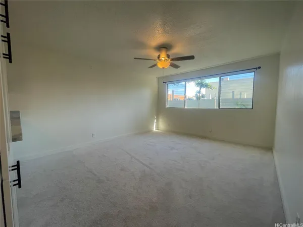 $2,200 | 350 Aoloa Street, Unit A129, Kailua, HI 96734