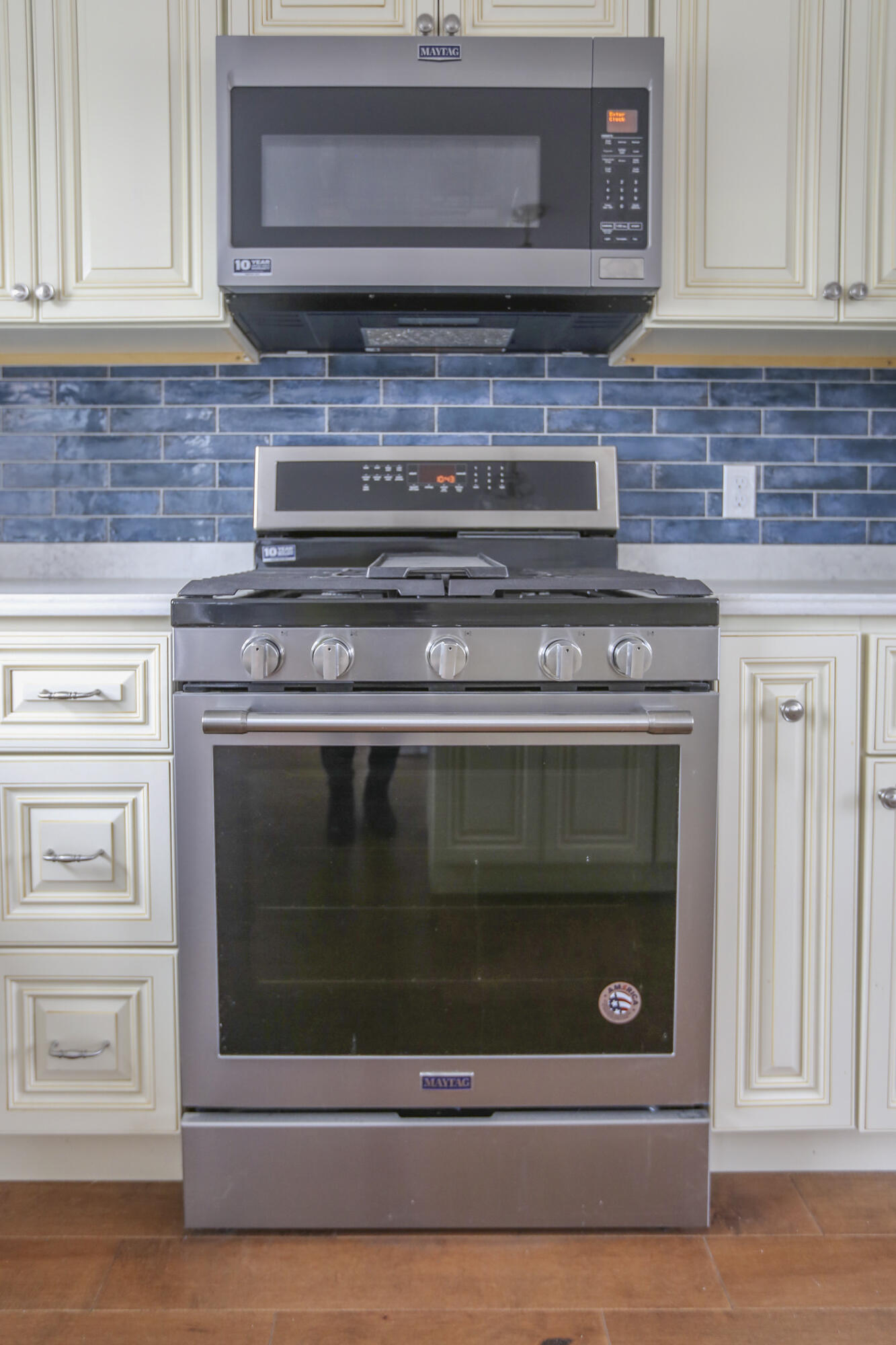186 Main Street Unity, ME 04988 - Photo 15 of 48 Kitchen