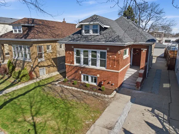 $579,900 | 5020 West Fletcher Street, Chicago, IL 60641