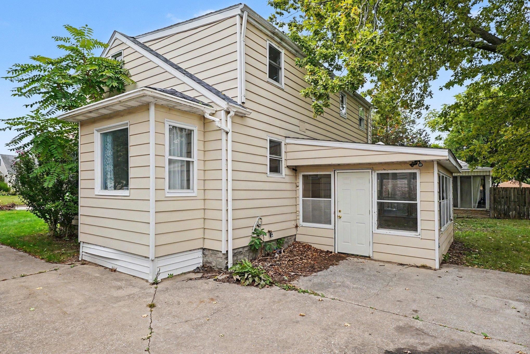 705 South Hampton Street Bay City, MI 48708 - Photo 17 of 17 Gallery Image 17