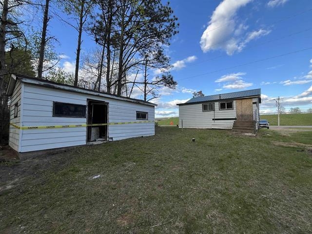 947 Meyer Road Mauston, WI 53948 - Photo 7 of 9