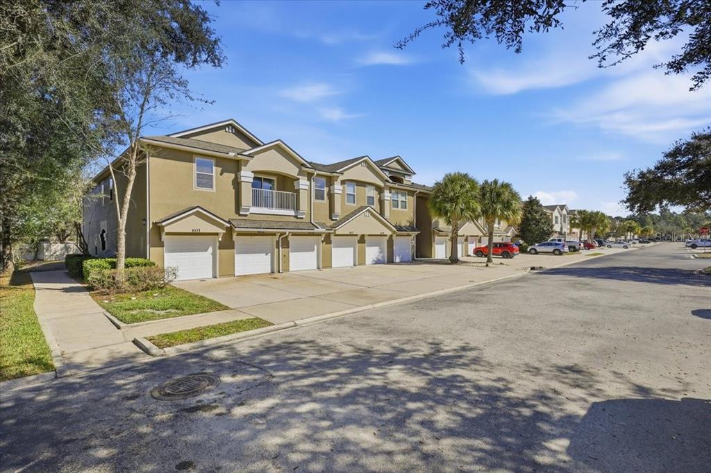 605 Golden Lake Loop St. Augustine, FL 32084 - Photo 7 of 41
