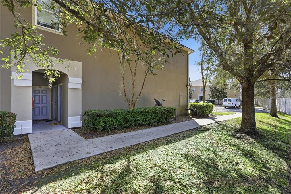 605 Golden Lake Loop St. Augustine, FL 32084 - Photo 8 of 41