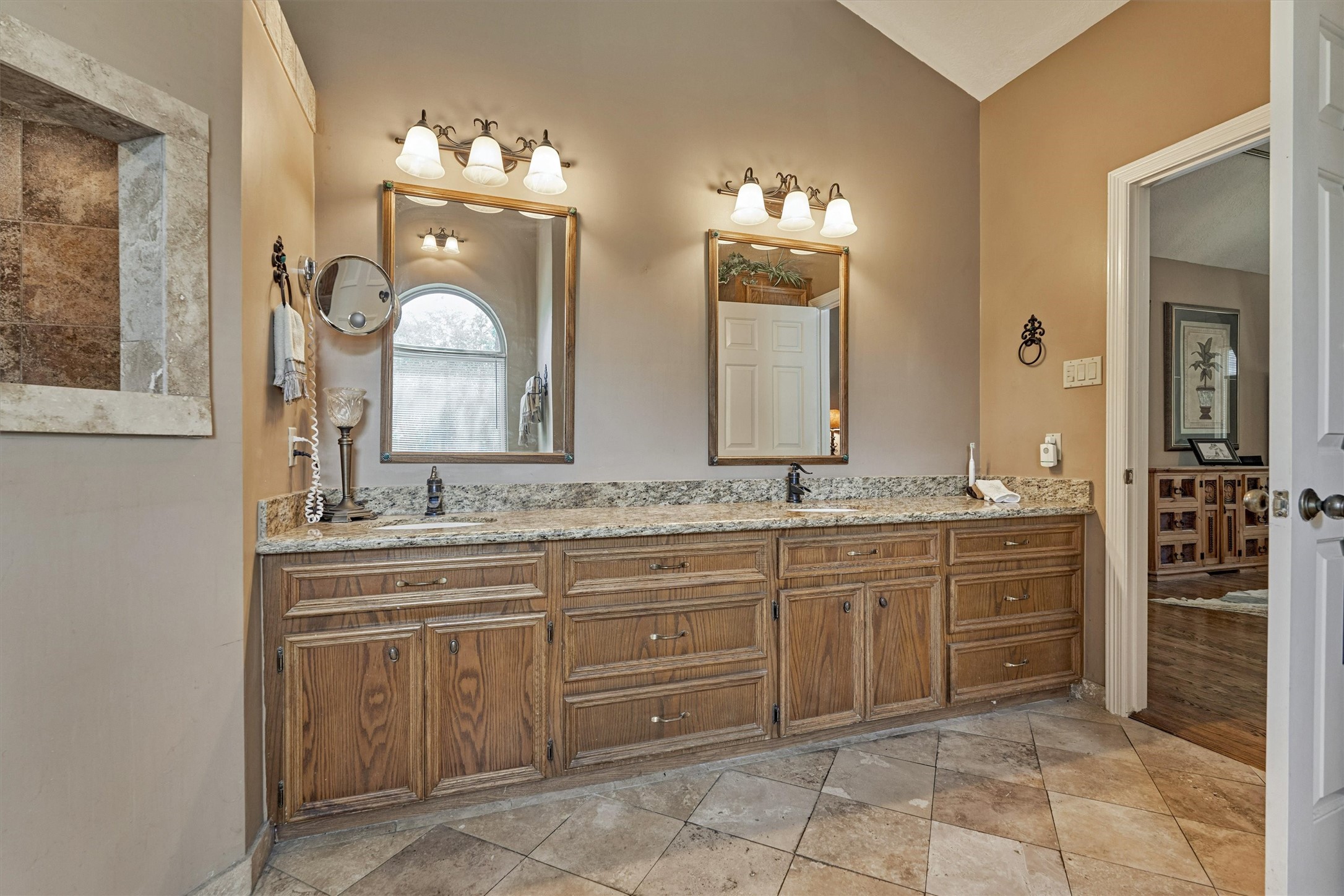 423 Pine Edge Drive Spring, TX 77380 - Photo 20 of 36